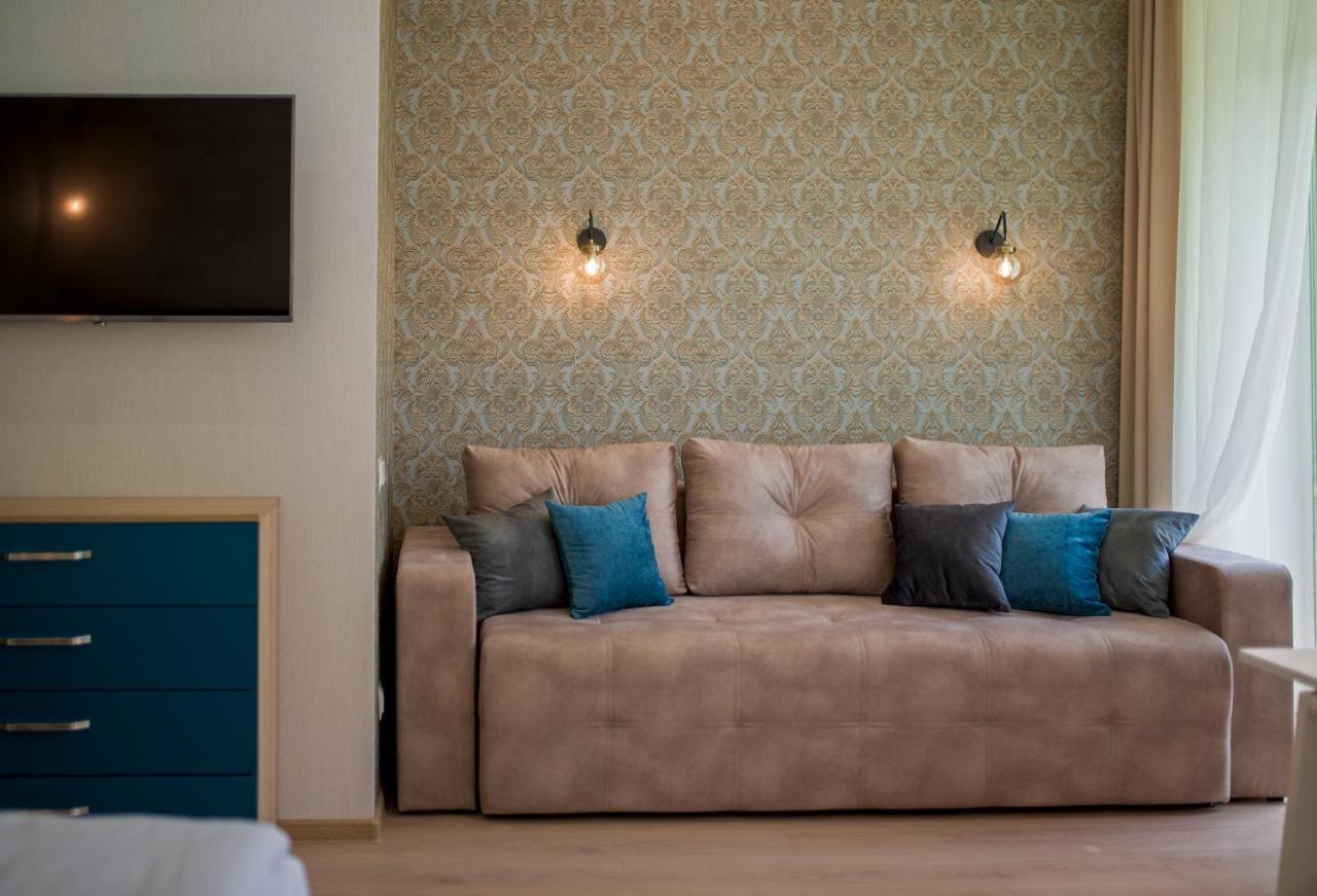 Modern Apartmeents Near Central Park Poltava Kültér fotó